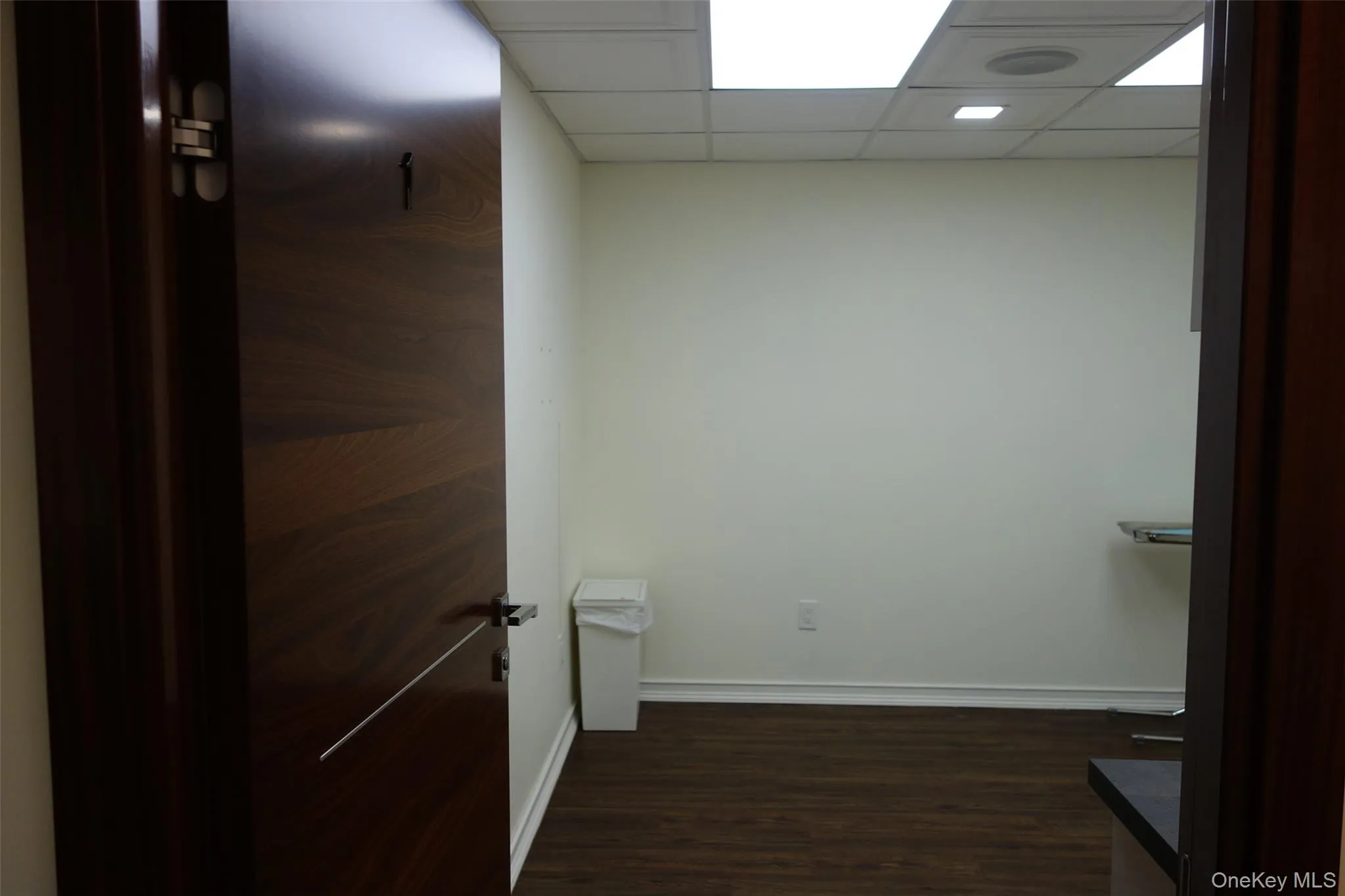 Room1 Room1