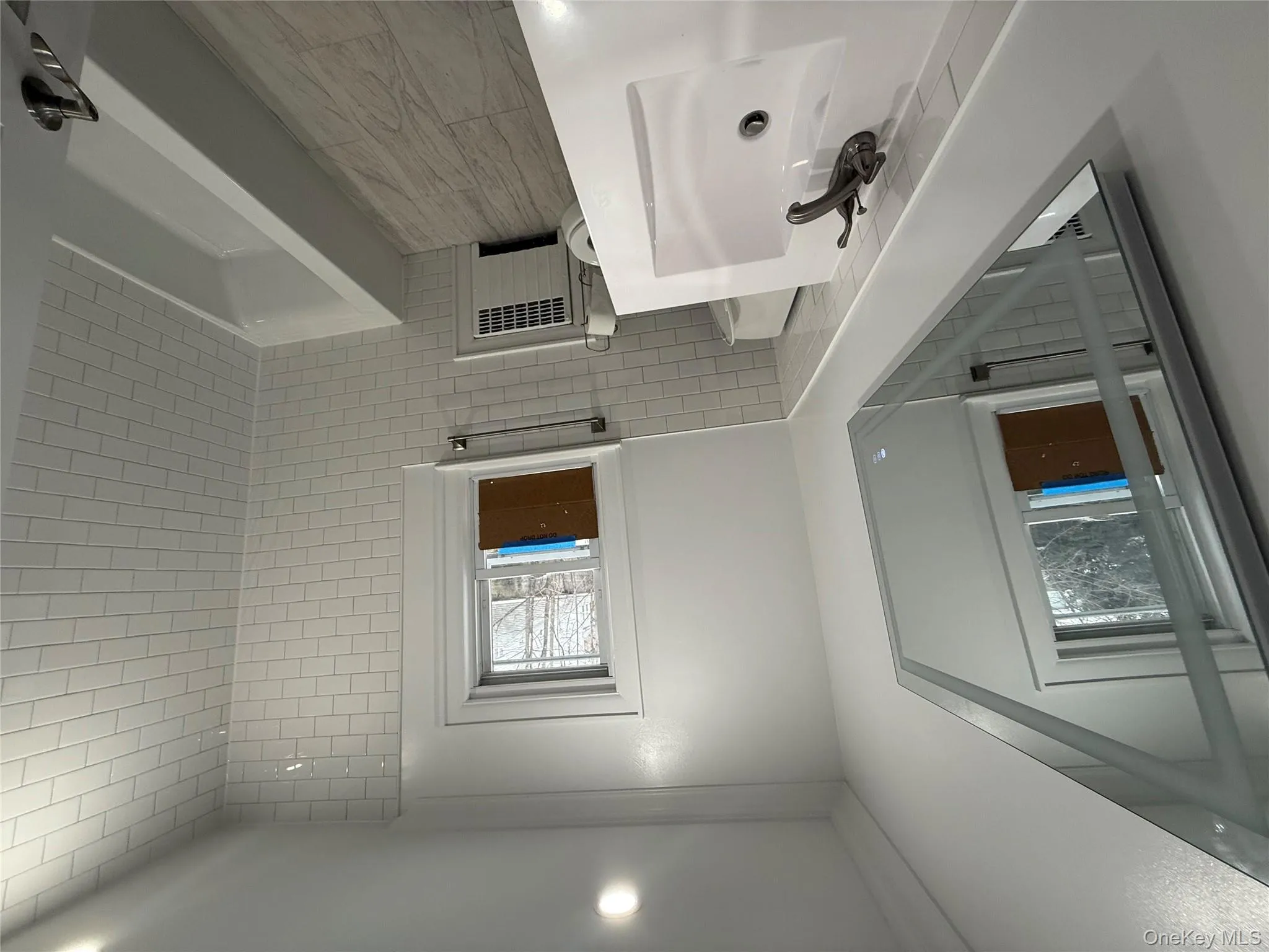32 Dunwoodie Street, Yonkers, NY, 3 Bedrooms Bedrooms, 5 Rooms Rooms,1 BathroomBathrooms,Residential Lease,For Rent,Dunwoodie,0,969424 32 Dunwoodie Street, Yonkers, NY, 3 Bedrooms Bedrooms, 5 Rooms Rooms,1 BathroomBathrooms,Residential Lease,For Rent,Dunwoodie,0,969424