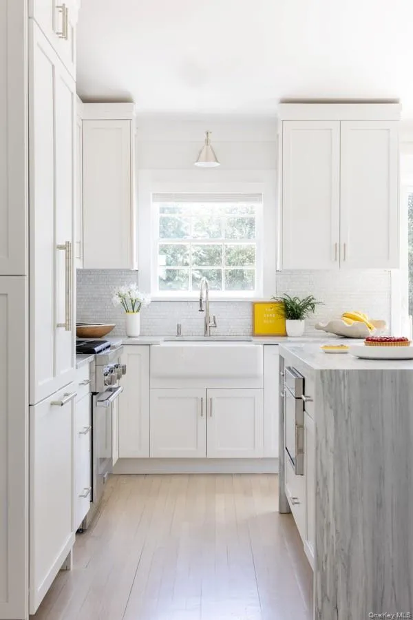 Open Kitchen With Stainless Steel Appliances Open Kitchen With Stainless Steel Appliances