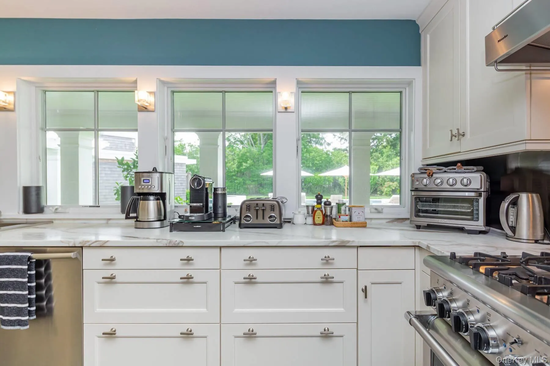 914 Ocean Road, Southampton, NY, 7 Bedrooms Bedrooms, 16 Rooms Rooms,5 BathroomsBathrooms,Residential Lease,For Rent,Ocean,0,969440 914 Ocean Road, Southampton, NY, 7 Bedrooms Bedrooms, 16 Rooms Rooms,5 BathroomsBathrooms,Residential Lease,For Rent,Ocean,0,969440