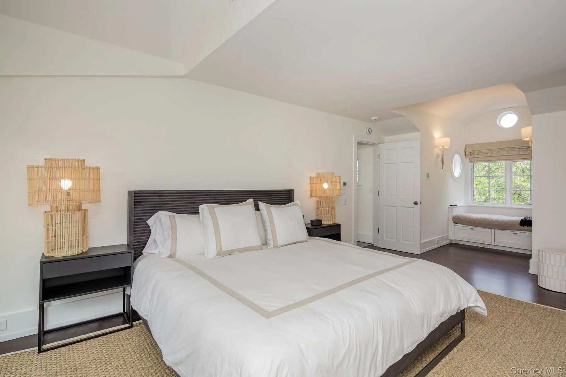 914 Ocean Road, Southampton, NY, 7 Bedrooms Bedrooms, 16 Rooms Rooms,5 BathroomsBathrooms,Residential Lease,For Rent,Ocean,0,969440 914 Ocean Road, Southampton, NY, 7 Bedrooms Bedrooms, 16 Rooms Rooms,5 BathroomsBathrooms,Residential Lease,For Rent,Ocean,0,969440