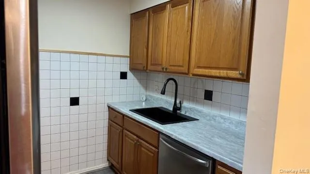78 Inwood Road, Wallkill, NY, 1 Bedroom Bedrooms, 5 Rooms Rooms,1 BathroomBathrooms,Residential Lease,For Rent,Inwood,0,969460 78 Inwood Road, Wallkill, NY, 1 Bedroom Bedrooms, 5 Rooms Rooms,1 BathroomBathrooms,Residential Lease,For Rent,Inwood,0,969460
