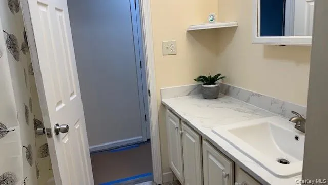 78 Inwood Road, Wallkill, NY, 1 Bedroom Bedrooms, 5 Rooms Rooms,1 BathroomBathrooms,Residential Lease,For Rent,Inwood,0,969460 78 Inwood Road, Wallkill, NY, 1 Bedroom Bedrooms, 5 Rooms Rooms,1 BathroomBathrooms,Residential Lease,For Rent,Inwood,0,969460