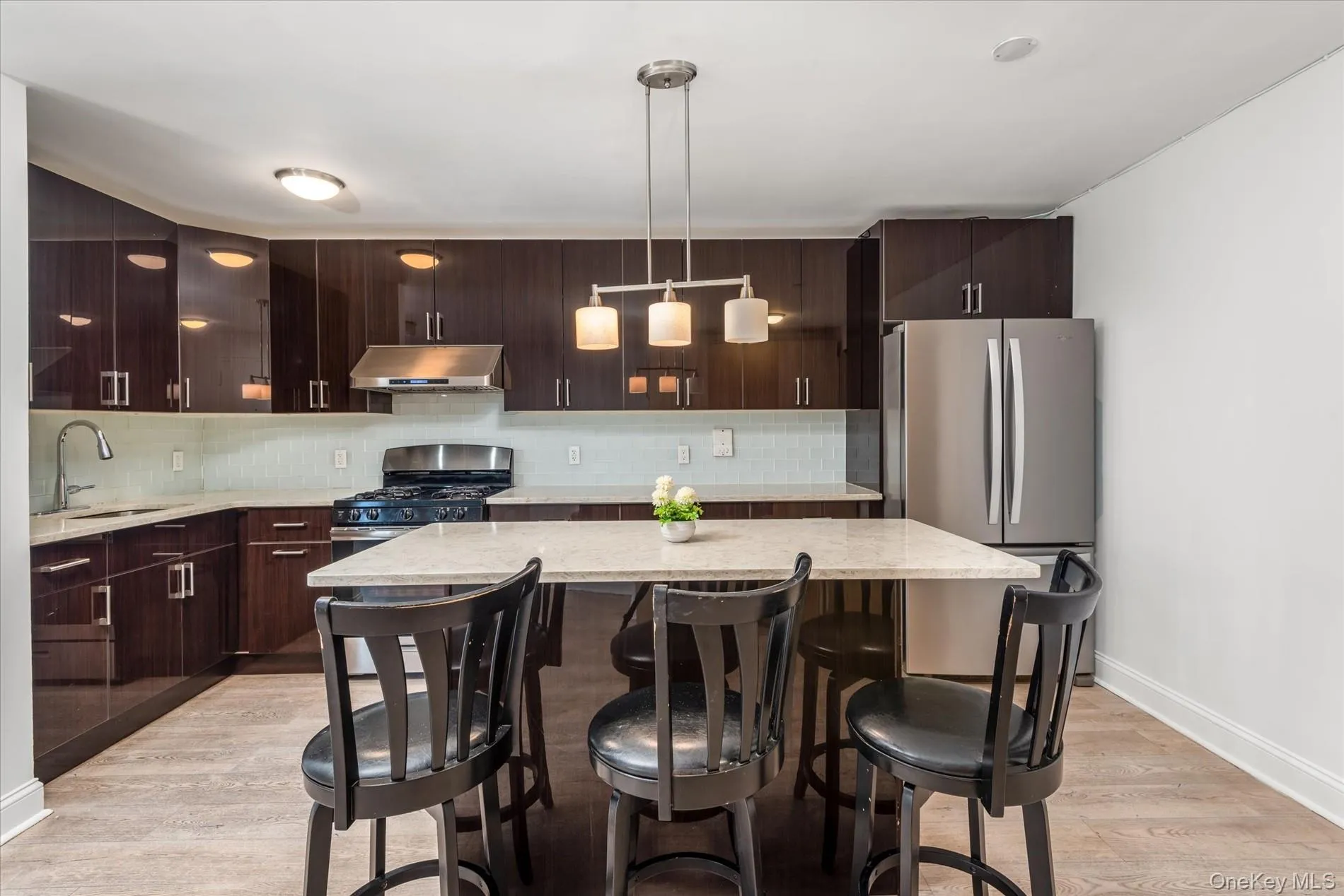 6011 Broadway, New York, NY, 1 Bedroom Bedrooms, 3 Rooms Rooms,1 BathroomBathrooms,Residential,For Rent,Broadway,0,969467 6011 Broadway, New York, NY, 1 Bedroom Bedrooms, 3 Rooms Rooms,1 BathroomBathrooms,Residential,For Rent,Broadway,0,969467