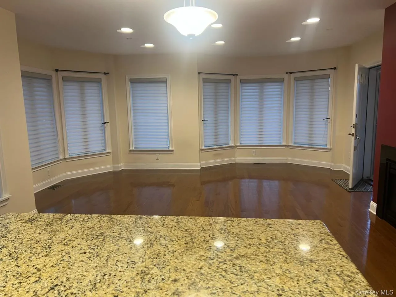 337 Park Crescent, New York, NY, 2 Bedrooms Bedrooms, 6 Rooms Rooms,2 BathroomsBathrooms,Residential Lease,For Rent,Park,0,969473 337 Park Crescent, New York, NY, 2 Bedrooms Bedrooms, 6 Rooms Rooms,2 BathroomsBathrooms,Residential Lease,For Rent,Park,0,969473