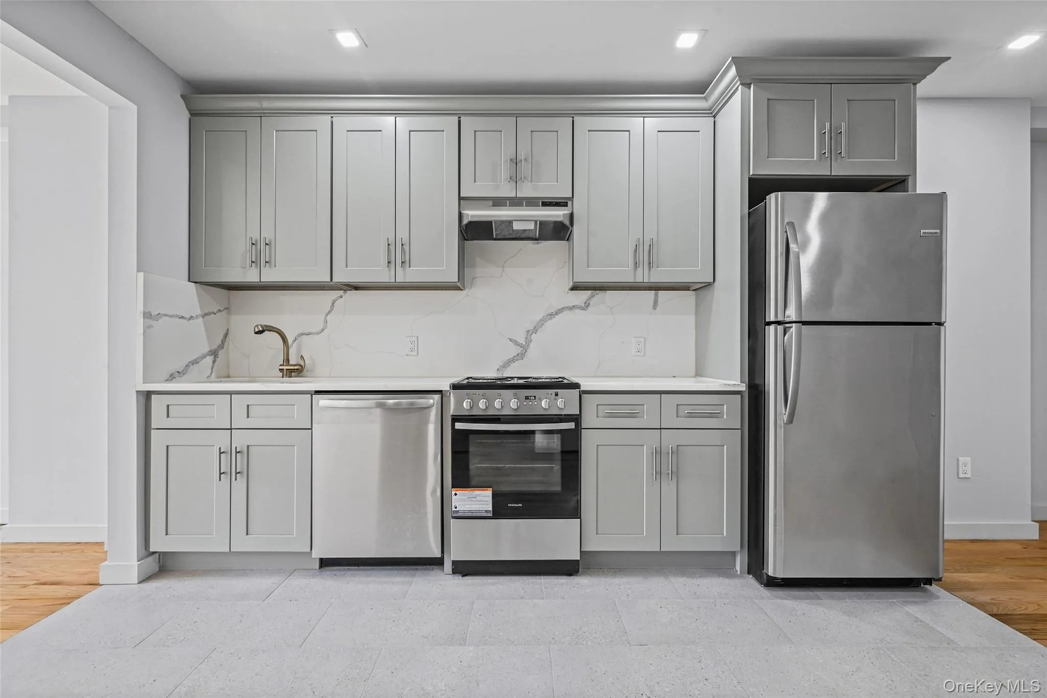 444 Graham Avenue, New York, NY, 1 Bedroom Bedrooms, 2 Rooms Rooms,1 BathroomBathrooms,Residential Lease,For Rent,Graham,0,969478 444 Graham Avenue, New York, NY, 1 Bedroom Bedrooms, 2 Rooms Rooms,1 BathroomBathrooms,Residential Lease,For Rent,Graham,0,969478