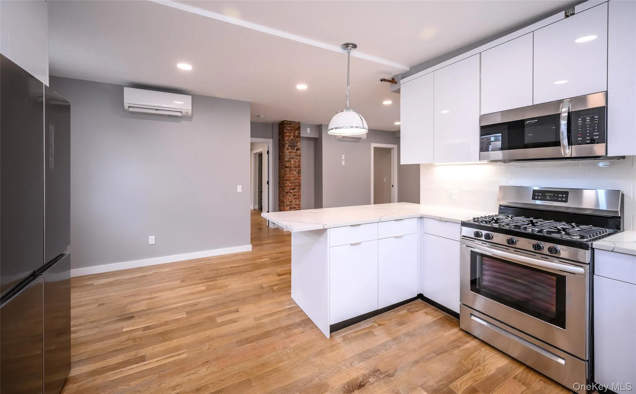 86 Main Street, Greenburgh, NY, 2 Bedrooms Bedrooms, 4 Rooms Rooms,1 BathroomBathrooms,Residential Lease,For Rent,Main,0,969494 86 Main Street, Greenburgh, NY, 2 Bedrooms Bedrooms, 4 Rooms Rooms,1 BathroomBathrooms,Residential Lease,For Rent,Main,0,969494