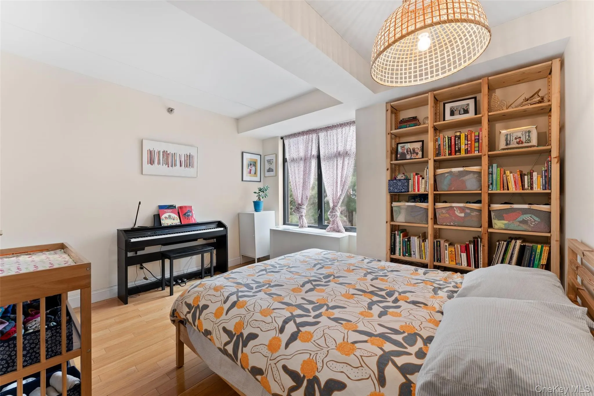 3536 Cambridge Avenue, New York, NY, 3 Bedrooms Bedrooms, 5 Rooms Rooms,2 BathroomsBathrooms,Residential Sale,For Rent,Cambridge,0,969498 3536 Cambridge Avenue, New York, NY, 3 Bedrooms Bedrooms, 5 Rooms Rooms,2 BathroomsBathrooms,Residential Sale,For Rent,Cambridge,0,969498