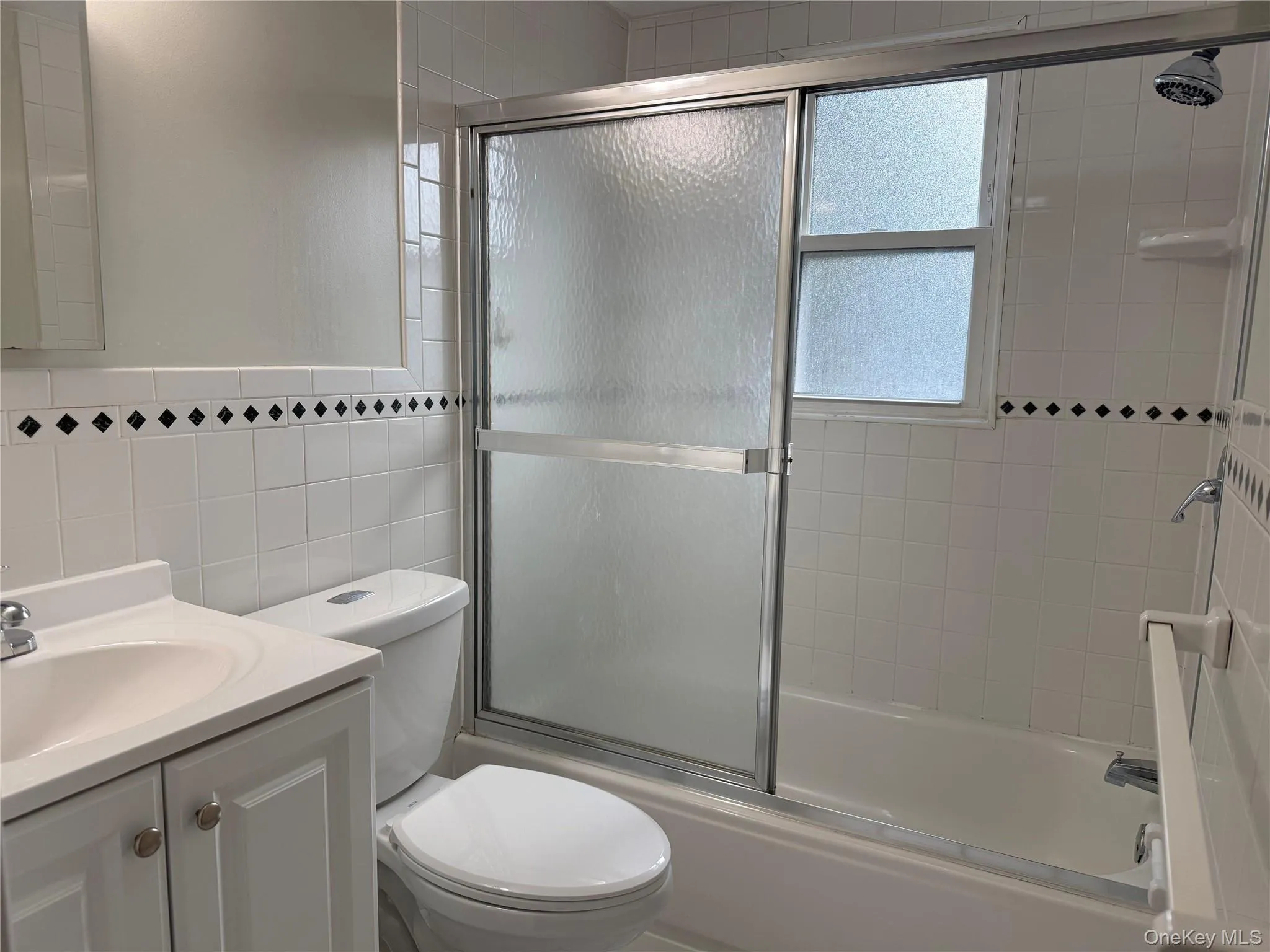 10 23rd Street, Huntington, NY, 2 Bedrooms Bedrooms, 4 Rooms Rooms,1 BathroomBathrooms,Residential Lease,For Rent,23rd,0,969517 10 23rd Street, Huntington, NY, 2 Bedrooms Bedrooms, 4 Rooms Rooms,1 BathroomBathrooms,Residential Lease,For Rent,23rd,0,969517