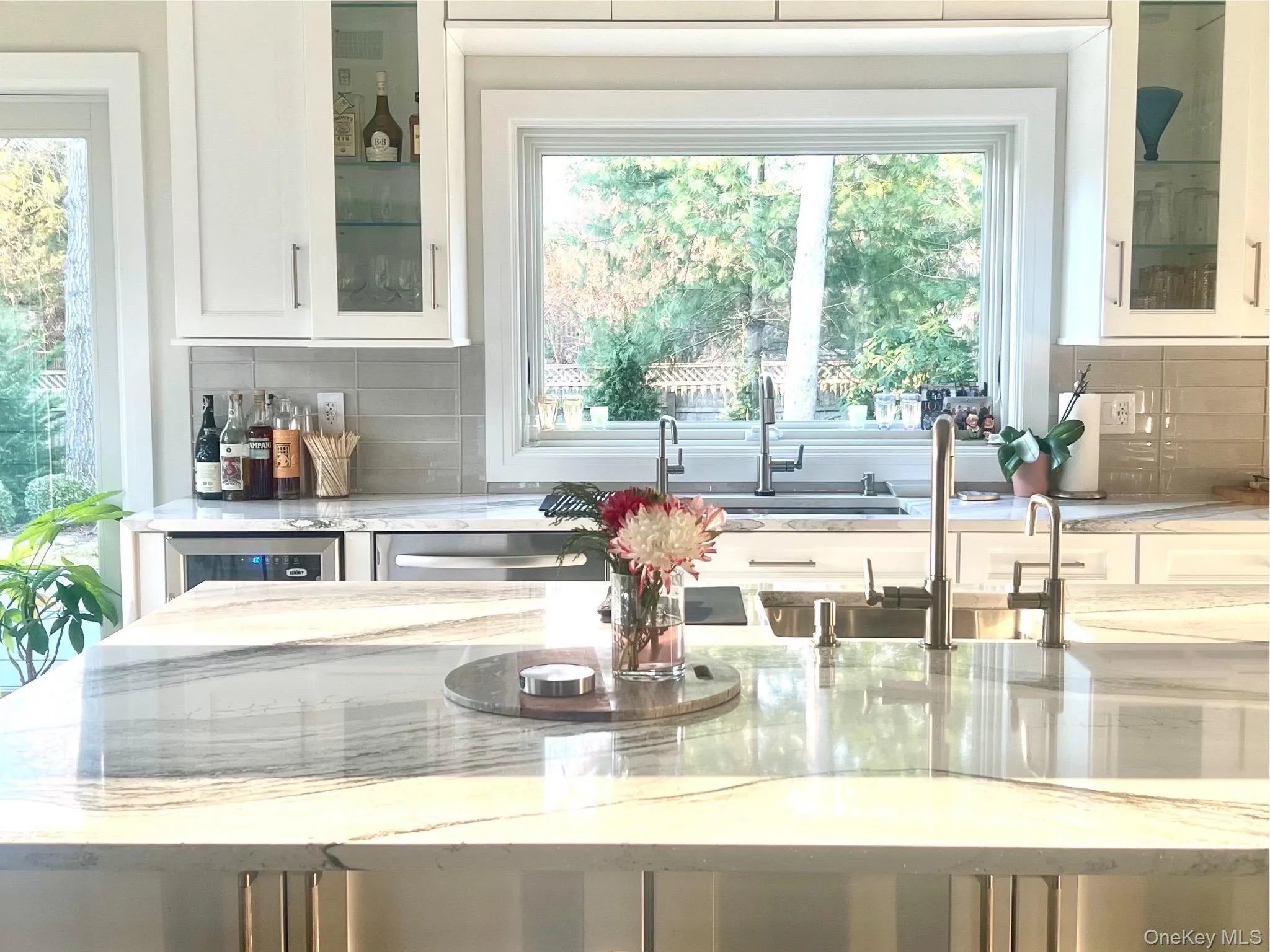 11 Post Crossing, Southampton, NY, 3 Bedrooms Bedrooms, 7 Rooms Rooms,2 BathroomsBathrooms,Residential Lease,For Rent,Post,0,969529 11 Post Crossing, Southampton, NY, 3 Bedrooms Bedrooms, 7 Rooms Rooms,2 BathroomsBathrooms,Residential Lease,For Rent,Post,0,969529