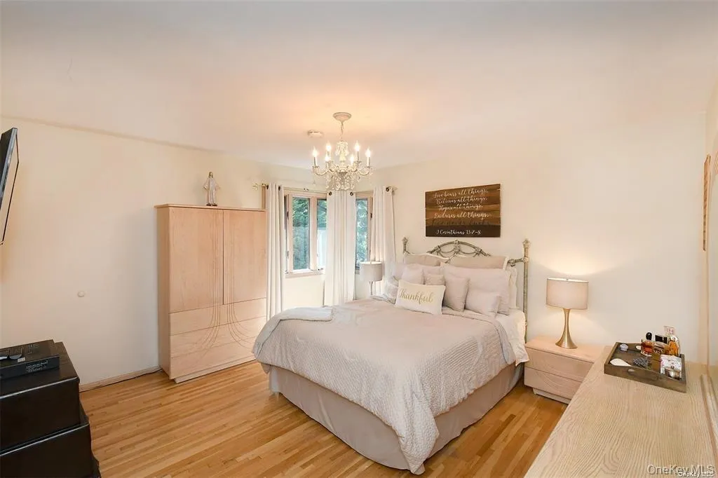 1603 Anita Lane, Hempstead, NY, 4 Bedrooms Bedrooms, 9 Rooms Rooms,2 BathroomsBathrooms,Residential,For Rent,Anita,0,969534 1603 Anita Lane, Hempstead, NY, 4 Bedrooms Bedrooms, 9 Rooms Rooms,2 BathroomsBathrooms,Residential,For Rent,Anita,0,969534