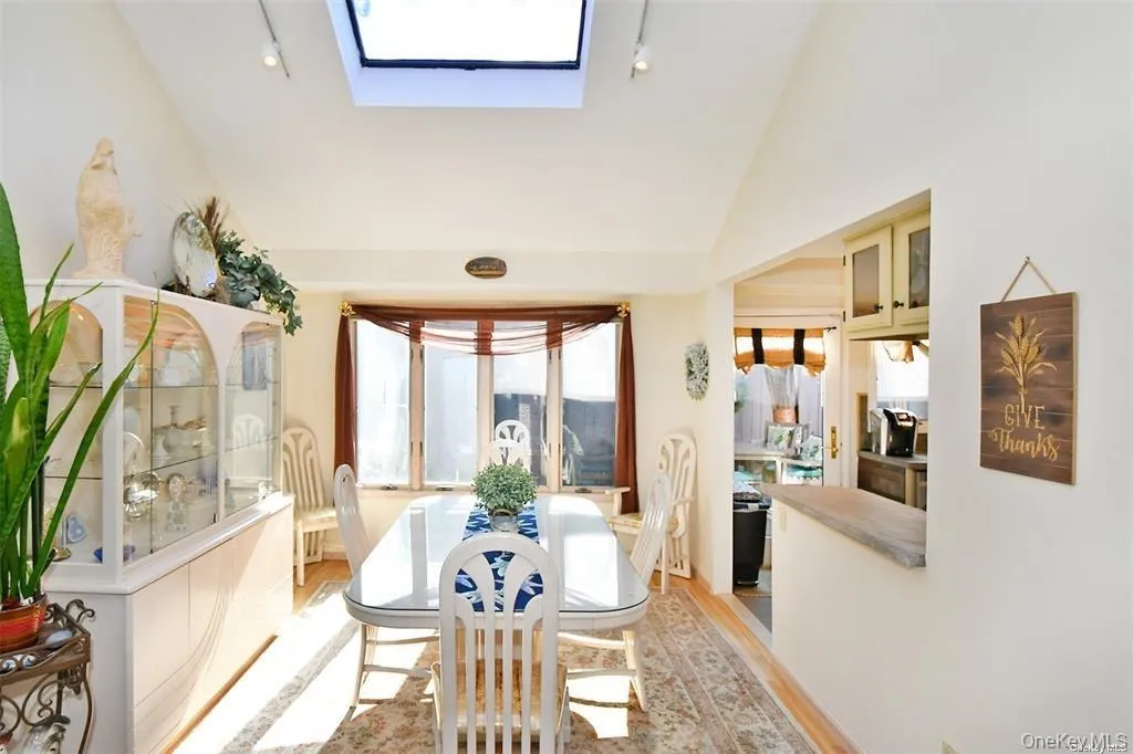 1603 Anita Lane, Hempstead, NY, 4 Bedrooms Bedrooms, 9 Rooms Rooms,2 BathroomsBathrooms,Residential,For Rent,Anita,0,969534 1603 Anita Lane, Hempstead, NY, 4 Bedrooms Bedrooms, 9 Rooms Rooms,2 BathroomsBathrooms,Residential,For Rent,Anita,0,969534