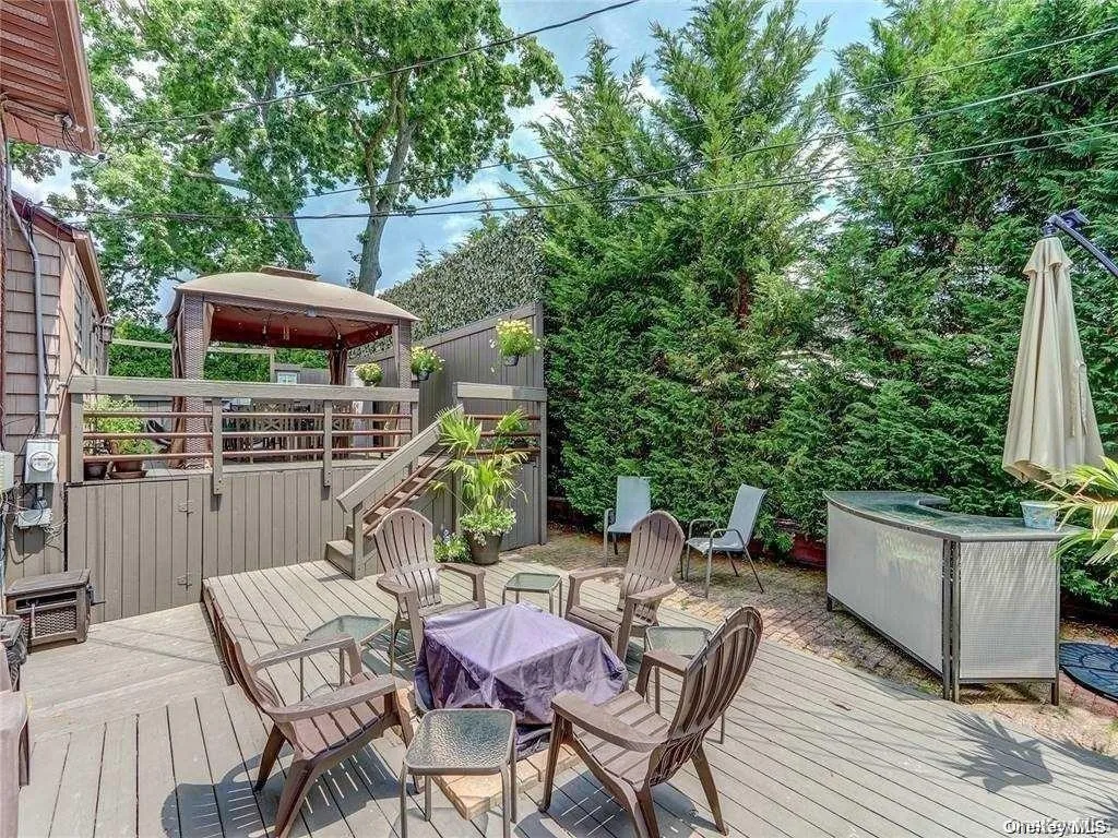 1603 Anita Lane, Hempstead, NY, 4 Bedrooms Bedrooms, 9 Rooms Rooms,2 BathroomsBathrooms,Residential,For Rent,Anita,0,969534 1603 Anita Lane, Hempstead, NY, 4 Bedrooms Bedrooms, 9 Rooms Rooms,2 BathroomsBathrooms,Residential,For Rent,Anita,0,969534