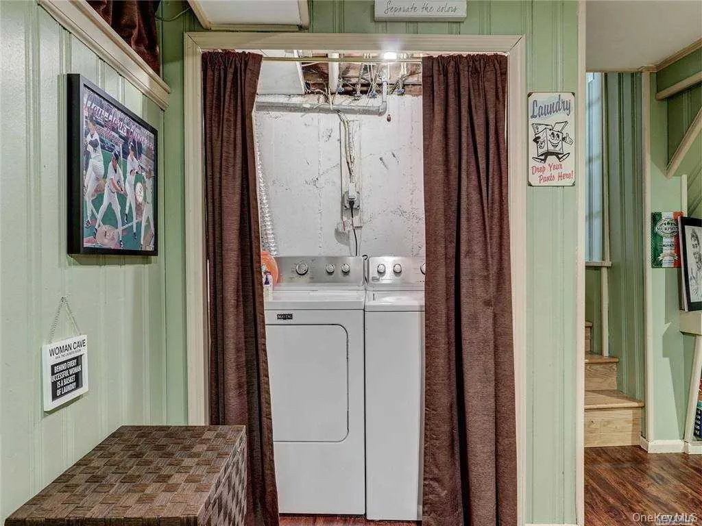 1603 Anita Lane, Hempstead, NY, 4 Bedrooms Bedrooms, 9 Rooms Rooms,2 BathroomsBathrooms,Residential,For Rent,Anita,0,969534 1603 Anita Lane, Hempstead, NY, 4 Bedrooms Bedrooms, 9 Rooms Rooms,2 BathroomsBathrooms,Residential,For Rent,Anita,0,969534