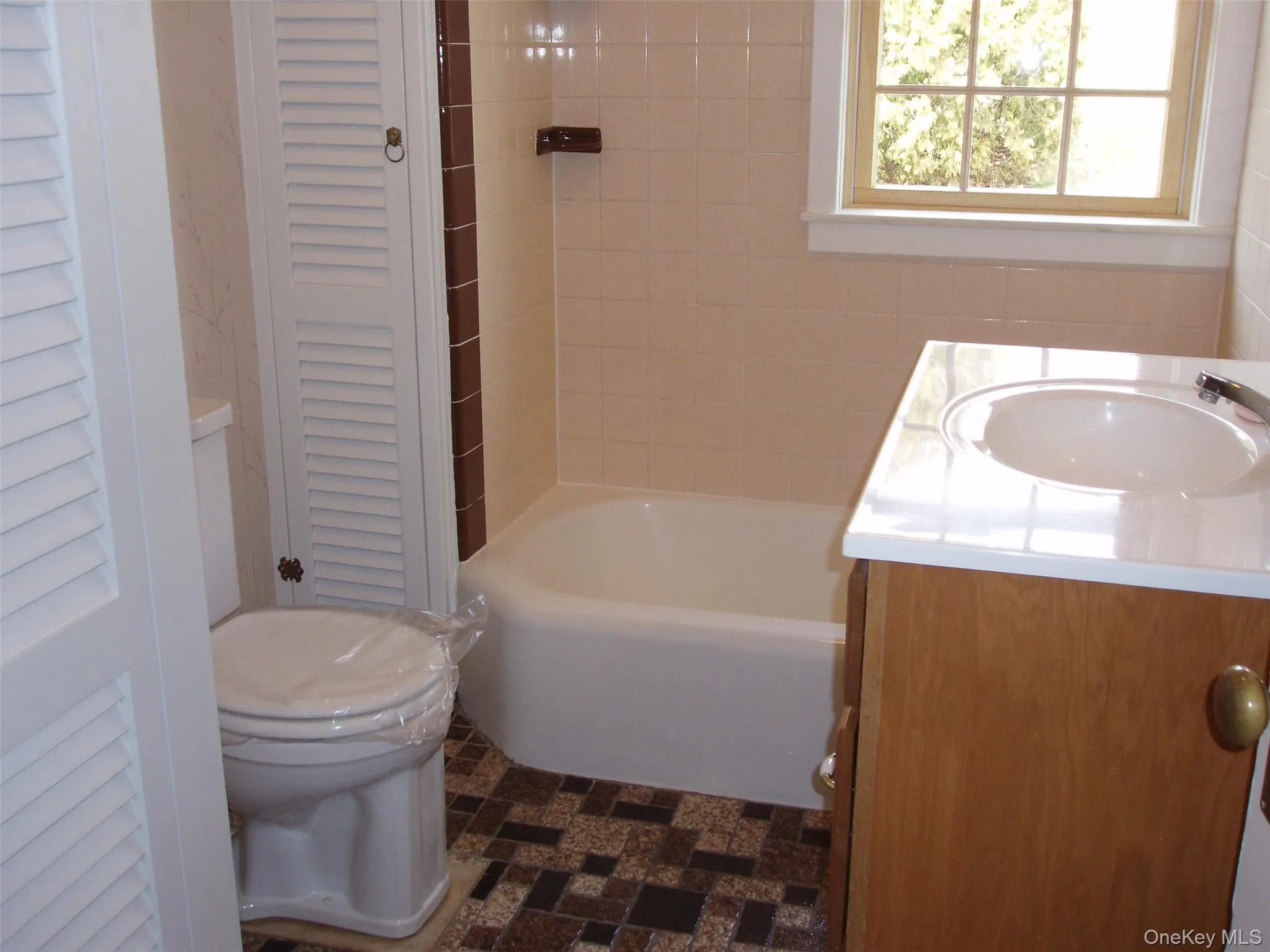 953 Ripley Lane, Oyster Bay, NY, 1 Bedroom Bedrooms, 4 Rooms Rooms,1 BathroomBathrooms,Residential Lease,For Rent,Ripley,0,969554 953 Ripley Lane, Oyster Bay, NY, 1 Bedroom Bedrooms, 4 Rooms Rooms,1 BathroomBathrooms,Residential Lease,For Rent,Ripley,0,969554