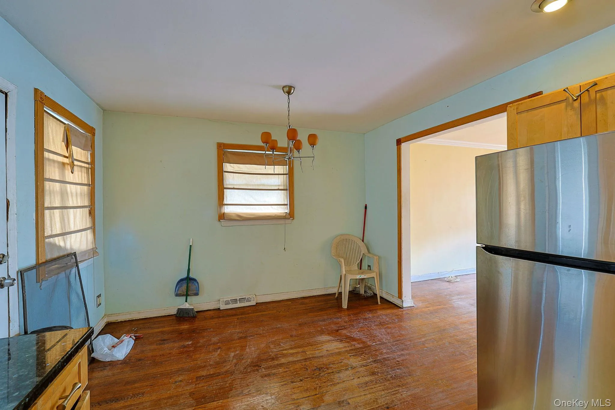 877 223rd Street, New York, NY, 3 Bedrooms Bedrooms, 6 Rooms Rooms,2 BathroomsBathrooms,Residential,For Rent,223rd,0,969557 877 223rd Street, New York, NY, 3 Bedrooms Bedrooms, 6 Rooms Rooms,2 BathroomsBathrooms,Residential,For Rent,223rd,0,969557