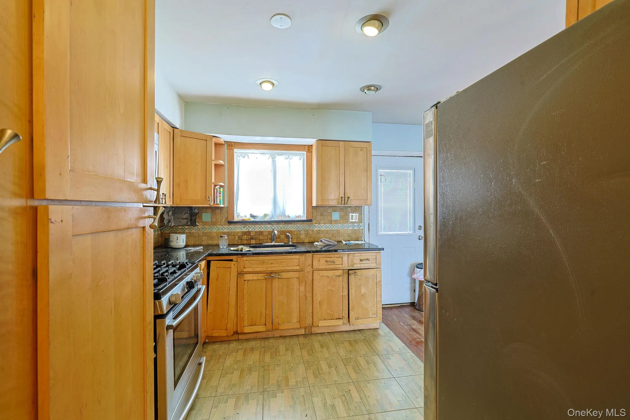 877 223rd Street, New York, NY, 3 Bedrooms Bedrooms, 6 Rooms Rooms,2 BathroomsBathrooms,Residential,For Rent,223rd,0,969557 877 223rd Street, New York, NY, 3 Bedrooms Bedrooms, 6 Rooms Rooms,2 BathroomsBathrooms,Residential,For Rent,223rd,0,969557