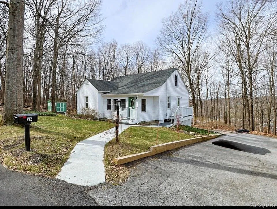 26 Sunrise Heights, Goshen, NY, 2 Bedrooms Bedrooms, 4 Rooms Rooms,1 BathroomBathrooms,Residential,For Rent,Sunrise,0,969565 26 Sunrise Heights, Goshen, NY, 2 Bedrooms Bedrooms, 4 Rooms Rooms,1 BathroomBathrooms,Residential,For Rent,Sunrise,0,969565