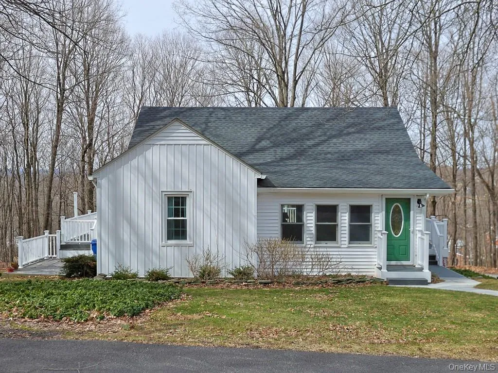 26 Sunrise Heights, Goshen, NY, 2 Bedrooms Bedrooms, 4 Rooms Rooms,1 BathroomBathrooms,Residential,For Rent,Sunrise,0,969565 26 Sunrise Heights, Goshen, NY, 2 Bedrooms Bedrooms, 4 Rooms Rooms,1 BathroomBathrooms,Residential,For Rent,Sunrise,0,969565