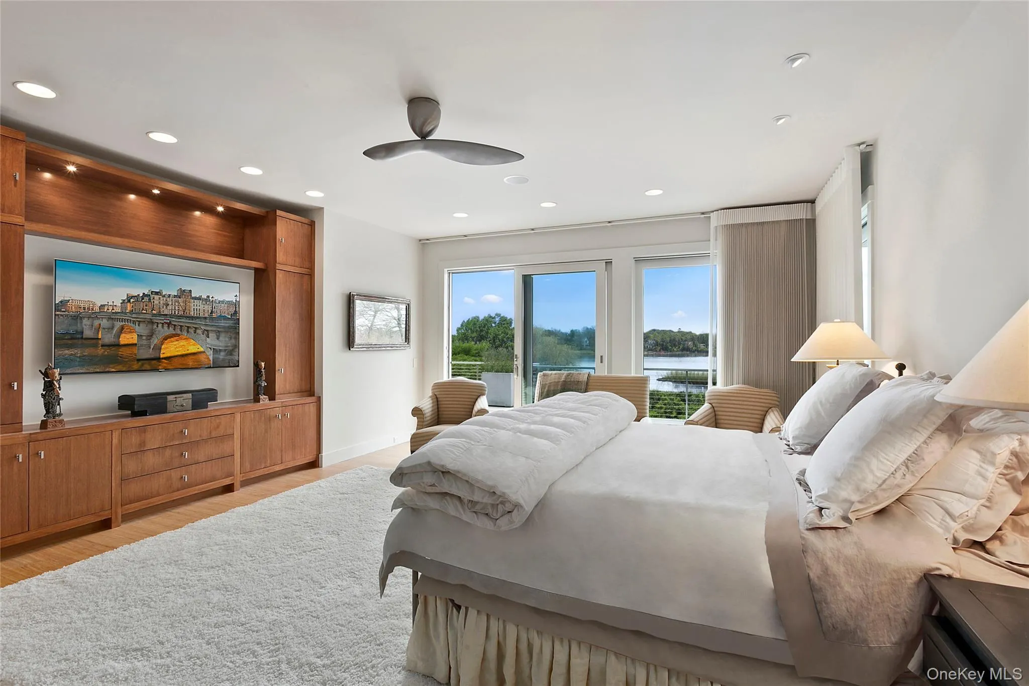316 Deerfield Road, Southampton, NY, 6 Bedrooms Bedrooms, 18 Rooms Rooms,7 BathroomsBathrooms,Residential Lease,For Rent,Deerfield,0,969578 316 Deerfield Road, Southampton, NY, 6 Bedrooms Bedrooms, 18 Rooms Rooms,7 BathroomsBathrooms,Residential Lease,For Rent,Deerfield,0,969578