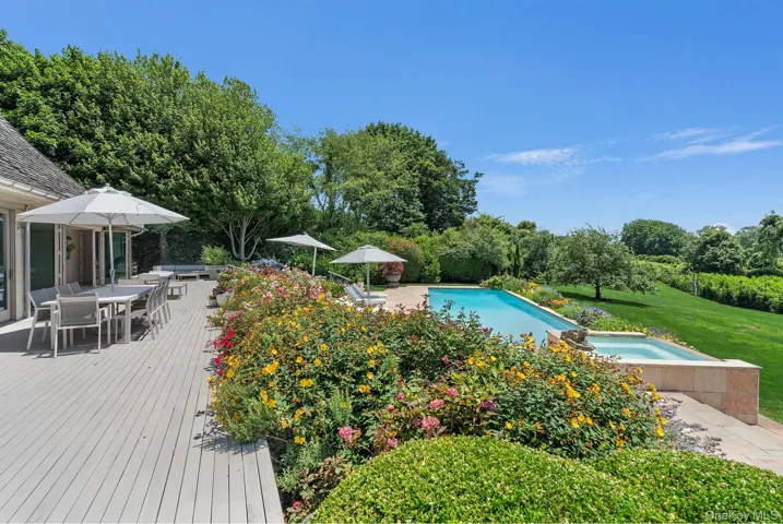 316 Deerfield Road, Southampton, New York 11976