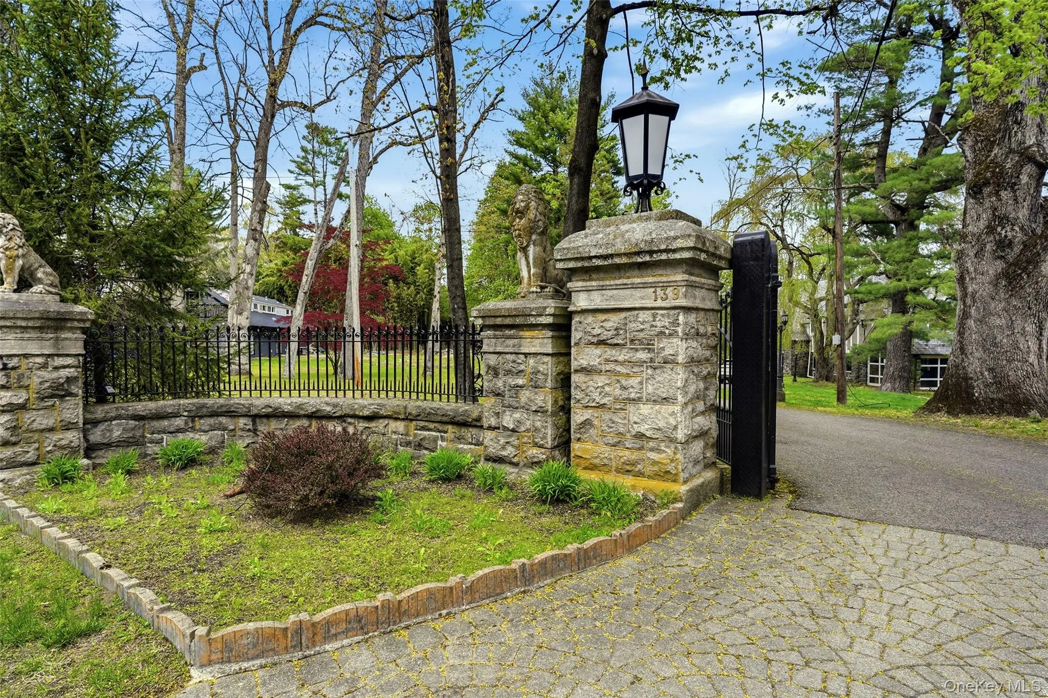 139 Scarborough Road, Ossining, NY, 14 Bedrooms Bedrooms, 20 Rooms Rooms,7 BathroomsBathrooms,Residential,For Rent,Scarborough,0,969595 139 Scarborough Road, Ossining, NY, 14 Bedrooms Bedrooms, 20 Rooms Rooms,7 BathroomsBathrooms,Residential,For Rent,Scarborough,0,969595