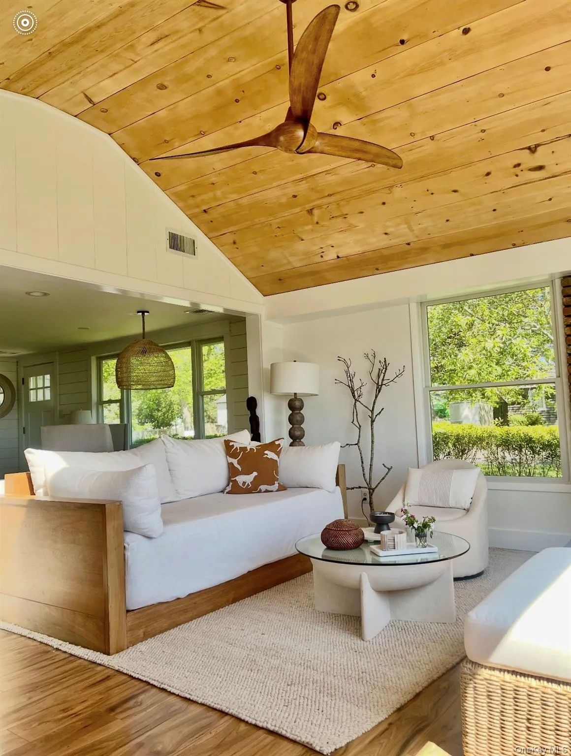 57 Nash Avenue, Southampton, NY, 2 Bedrooms Bedrooms, 5 Rooms Rooms,1 BathroomBathrooms,Residential Lease,For Rent,Nash,0,969644 57 Nash Avenue, Southampton, NY, 2 Bedrooms Bedrooms, 5 Rooms Rooms,1 BathroomBathrooms,Residential Lease,For Rent,Nash,0,969644
