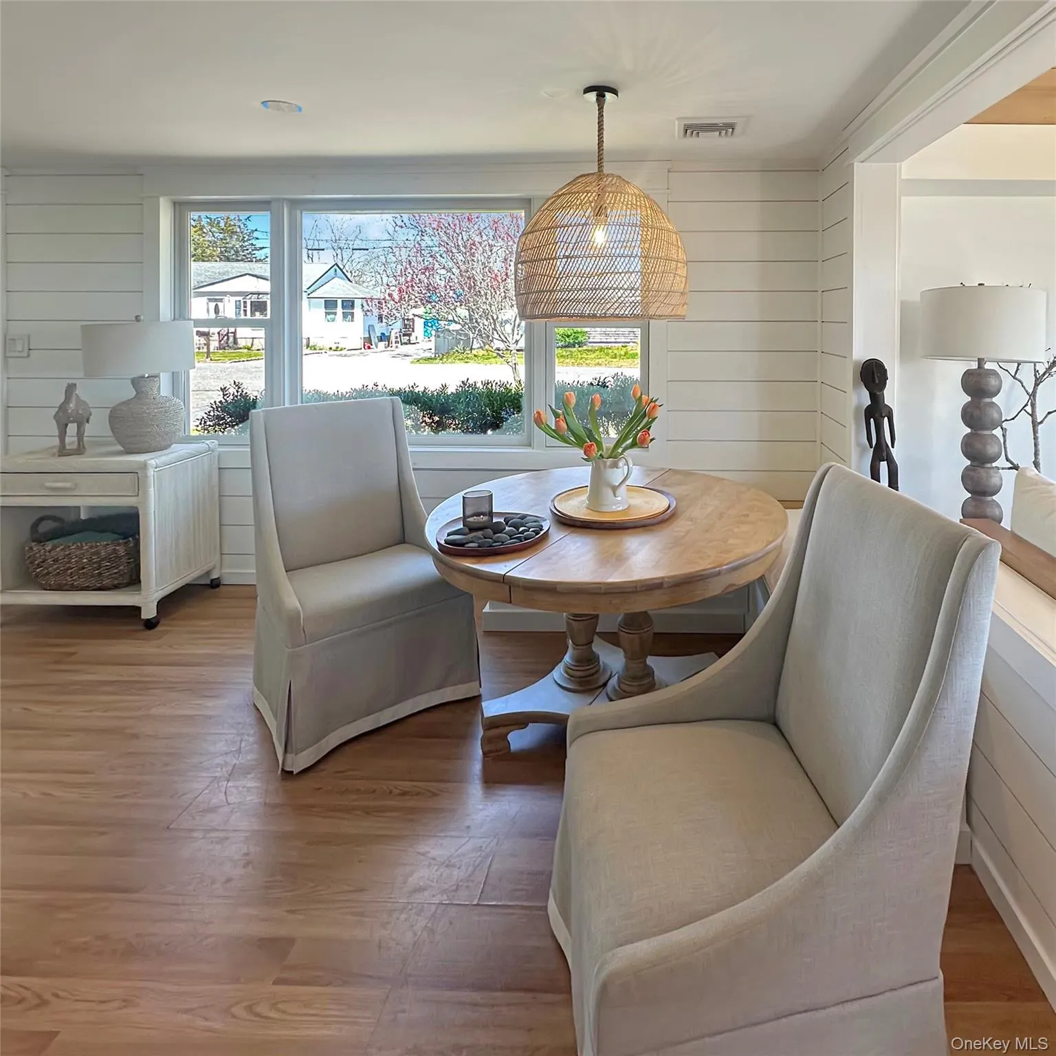 57 Nash Avenue, Southampton, NY, 2 Bedrooms Bedrooms, 5 Rooms Rooms,1 BathroomBathrooms,Residential Lease,For Rent,Nash,0,969644 57 Nash Avenue, Southampton, NY, 2 Bedrooms Bedrooms, 5 Rooms Rooms,1 BathroomBathrooms,Residential Lease,For Rent,Nash,0,969644