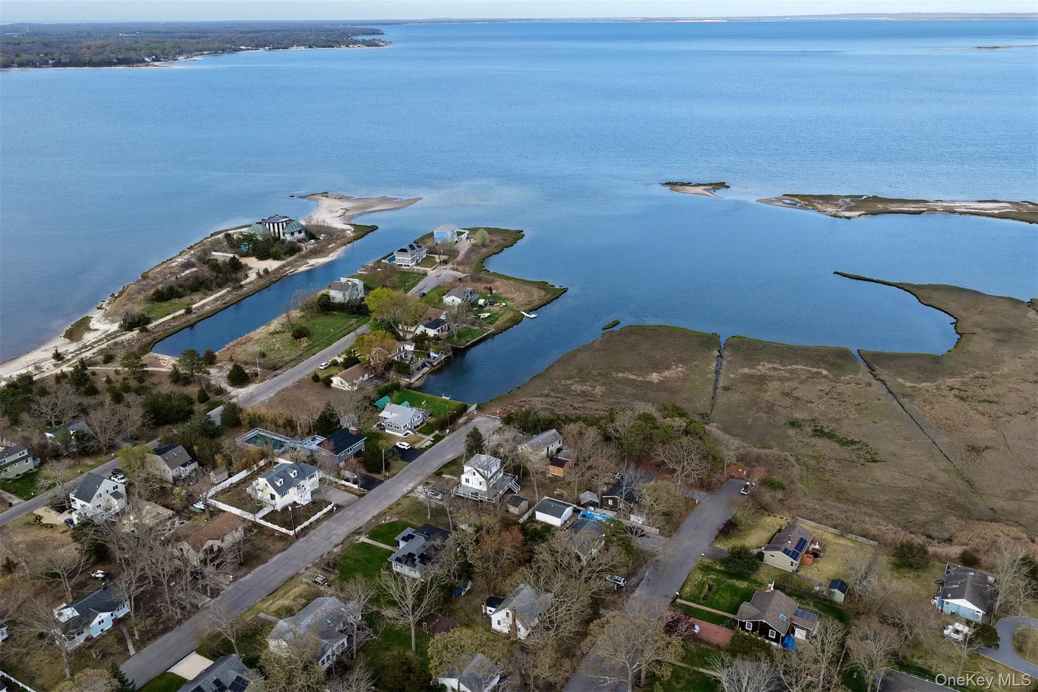 57 Nash Avenue, Southampton, NY, 2 Bedrooms Bedrooms, 5 Rooms Rooms,1 BathroomBathrooms,Residential Lease,For Rent,Nash,0,969644 57 Nash Avenue, Southampton, NY, 2 Bedrooms Bedrooms, 5 Rooms Rooms,1 BathroomBathrooms,Residential Lease,For Rent,Nash,0,969644