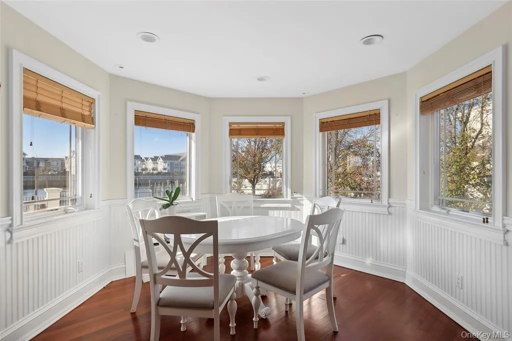 4 Quebec Road, Hempstead, NY, 4 Bedrooms Bedrooms, 8 Rooms Rooms,2 BathroomsBathrooms,Residential,For Rent,Quebec,0,969650 4 Quebec Road, Hempstead, NY, 4 Bedrooms Bedrooms, 8 Rooms Rooms,2 BathroomsBathrooms,Residential,For Rent,Quebec,0,969650