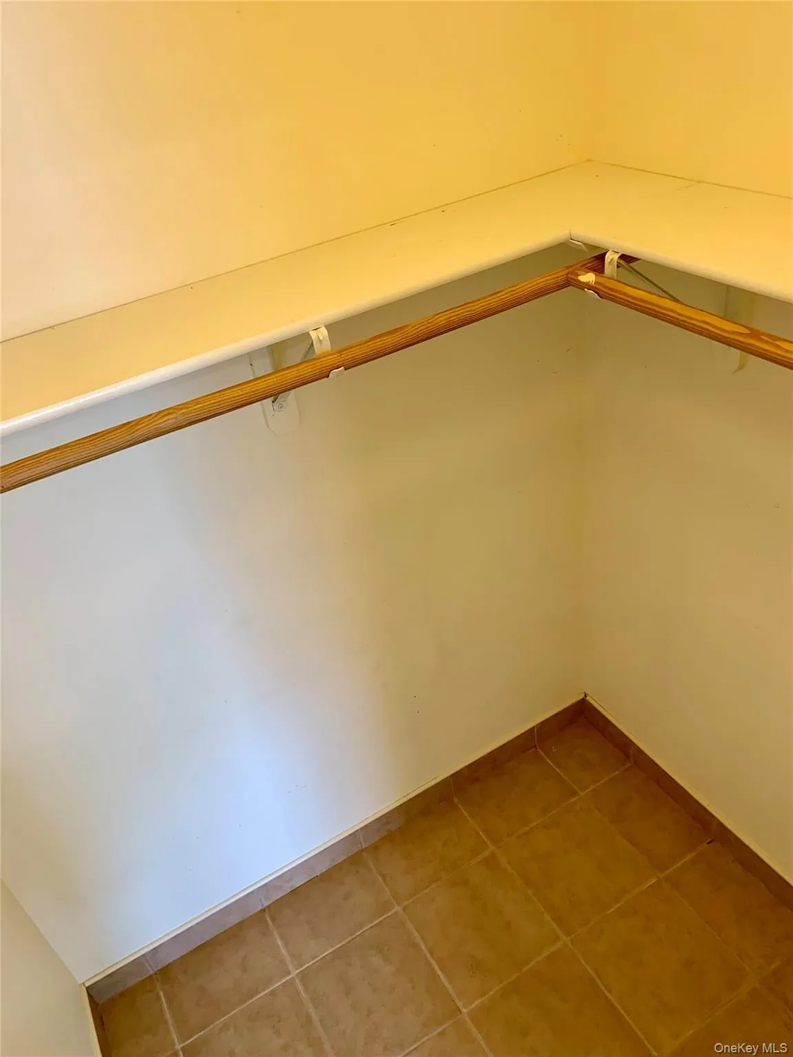 8417 Lander Street, New York, NY, 1 Bedroom Bedrooms, 3 Rooms Rooms,1 BathroomBathrooms,Residential Lease,For Rent,Lander,0,969667 8417 Lander Street, New York, NY, 1 Bedroom Bedrooms, 3 Rooms Rooms,1 BathroomBathrooms,Residential Lease,For Rent,Lander,0,969667