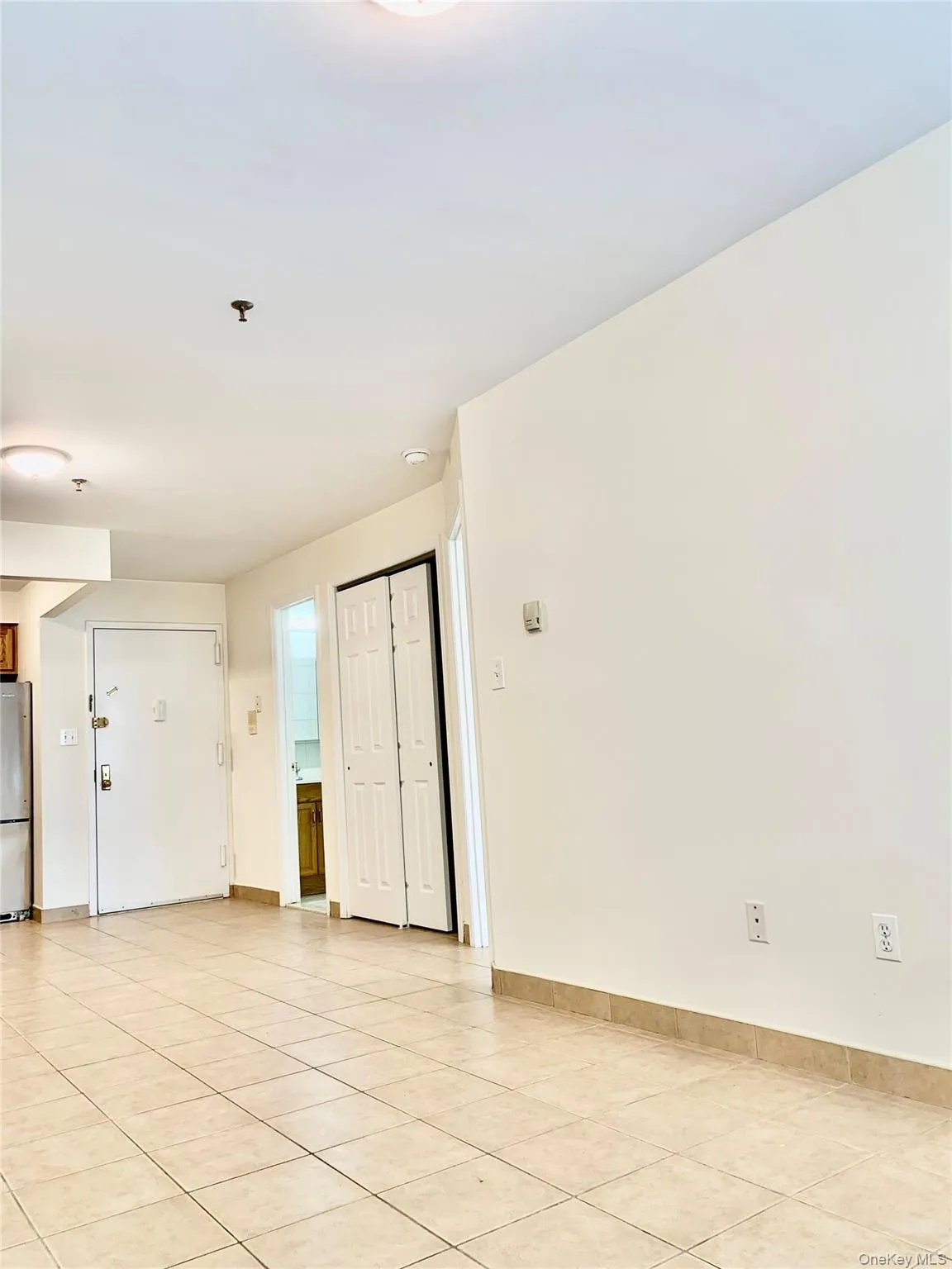 8417 Lander Street, New York, NY, 1 Bedroom Bedrooms, 3 Rooms Rooms,1 BathroomBathrooms,Residential Lease,For Rent,Lander,0,969667 8417 Lander Street, New York, NY, 1 Bedroom Bedrooms, 3 Rooms Rooms,1 BathroomBathrooms,Residential Lease,For Rent,Lander,0,969667