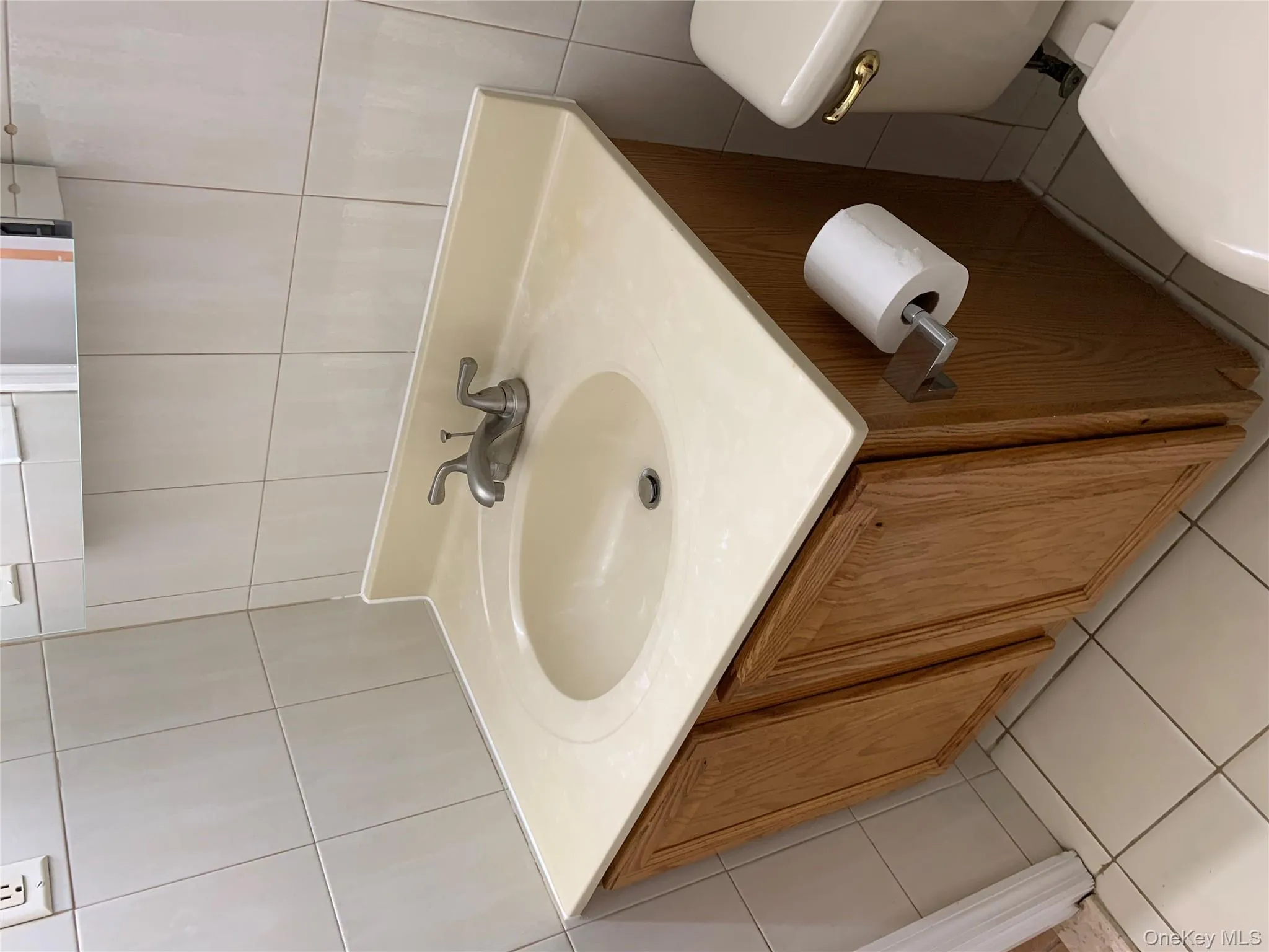 8417 Lander Street, New York, NY, 1 Bedroom Bedrooms, 3 Rooms Rooms,1 BathroomBathrooms,Residential Lease,For Rent,Lander,0,969667 8417 Lander Street, New York, NY, 1 Bedroom Bedrooms, 3 Rooms Rooms,1 BathroomBathrooms,Residential Lease,For Rent,Lander,0,969667