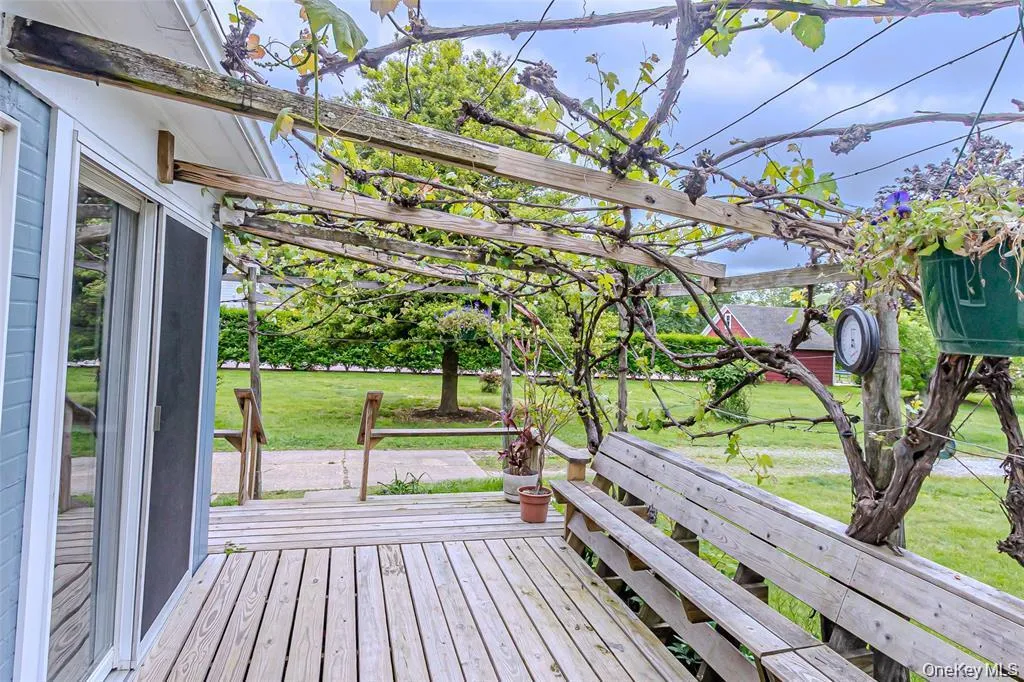 630 New Suffolk Road, Southold, NY, 4 Bedrooms Bedrooms, 8 Rooms Rooms,2 BathroomsBathrooms,Residential,For Rent,New Suffolk,0,969684 630 New Suffolk Road, Southold, NY, 4 Bedrooms Bedrooms, 8 Rooms Rooms,2 BathroomsBathrooms,Residential,For Rent,New Suffolk,0,969684