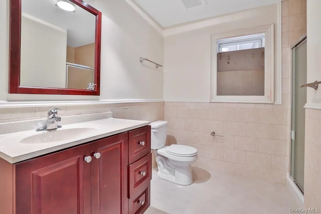 34 Renfrew Road, Clarkstown, NY, 5 Bedrooms Bedrooms, 18 Rooms Rooms,6 BathroomsBathrooms,Residential Lease,For Rent,Renfrew,0,969687 34 Renfrew Road, Clarkstown, NY, 5 Bedrooms Bedrooms, 18 Rooms Rooms,6 BathroomsBathrooms,Residential Lease,For Rent,Renfrew,0,969687