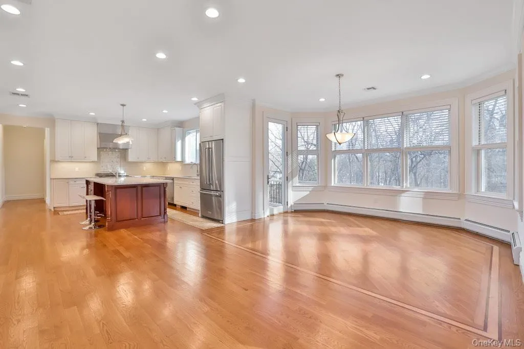 34 Renfrew Road, Clarkstown, NY, 5 Bedrooms Bedrooms, 18 Rooms Rooms,6 BathroomsBathrooms,Residential Lease,For Rent,Renfrew,0,969687 34 Renfrew Road, Clarkstown, NY, 5 Bedrooms Bedrooms, 18 Rooms Rooms,6 BathroomsBathrooms,Residential Lease,For Rent,Renfrew,0,969687