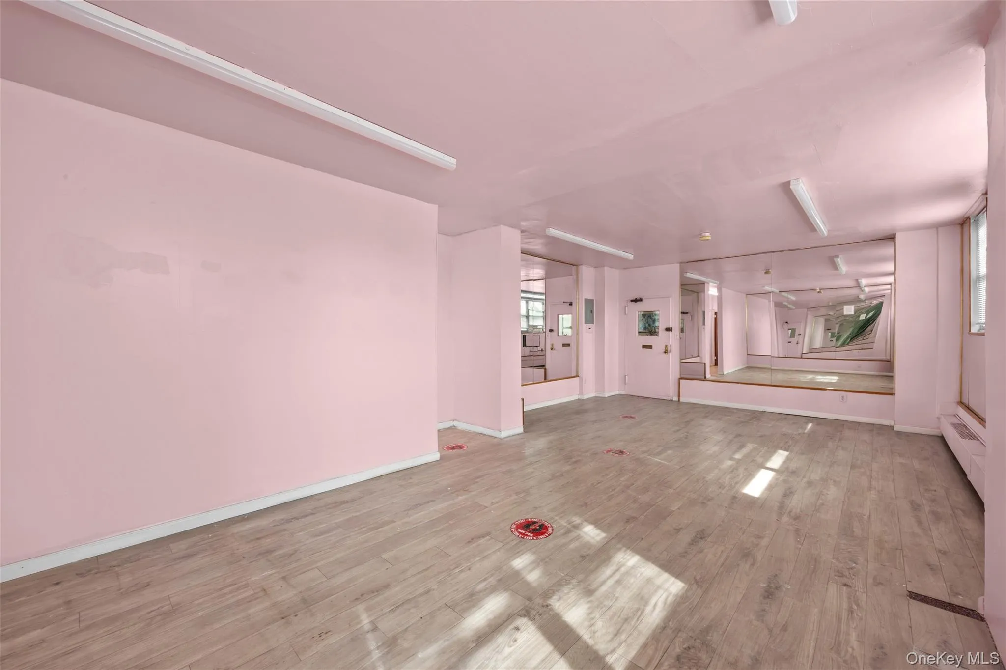 15611 Aguilar Avenue, New York, NY, ,Commercial Lease,For Rent,Aguilar,0,969696 15611 Aguilar Avenue, New York, NY, ,Commercial Lease,For Rent,Aguilar,0,969696