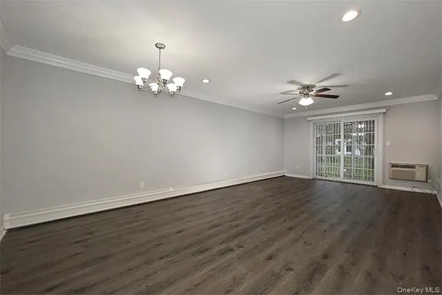 30 Westgate Drive, Islip, NY, 1 Bedroom Bedrooms, 4 Rooms Rooms,1 BathroomBathrooms,Residential Lease,For Rent,Westgate,0,969697 30 Westgate Drive, Islip, NY, 1 Bedroom Bedrooms, 4 Rooms Rooms,1 BathroomBathrooms,Residential Lease,For Rent,Westgate,0,969697