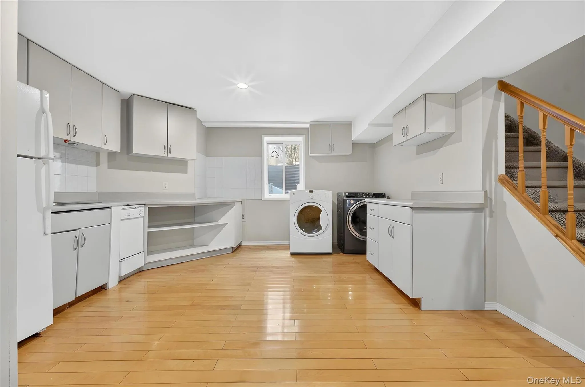 14 Mackay Way, North Hempstead, NY, 4 Bedrooms Bedrooms, 9 Rooms Rooms,2 BathroomsBathrooms,Residential,For Rent,Mackay,0,969704 14 Mackay Way, North Hempstead, NY, 4 Bedrooms Bedrooms, 9 Rooms Rooms,2 BathroomsBathrooms,Residential,For Rent,Mackay,0,969704
