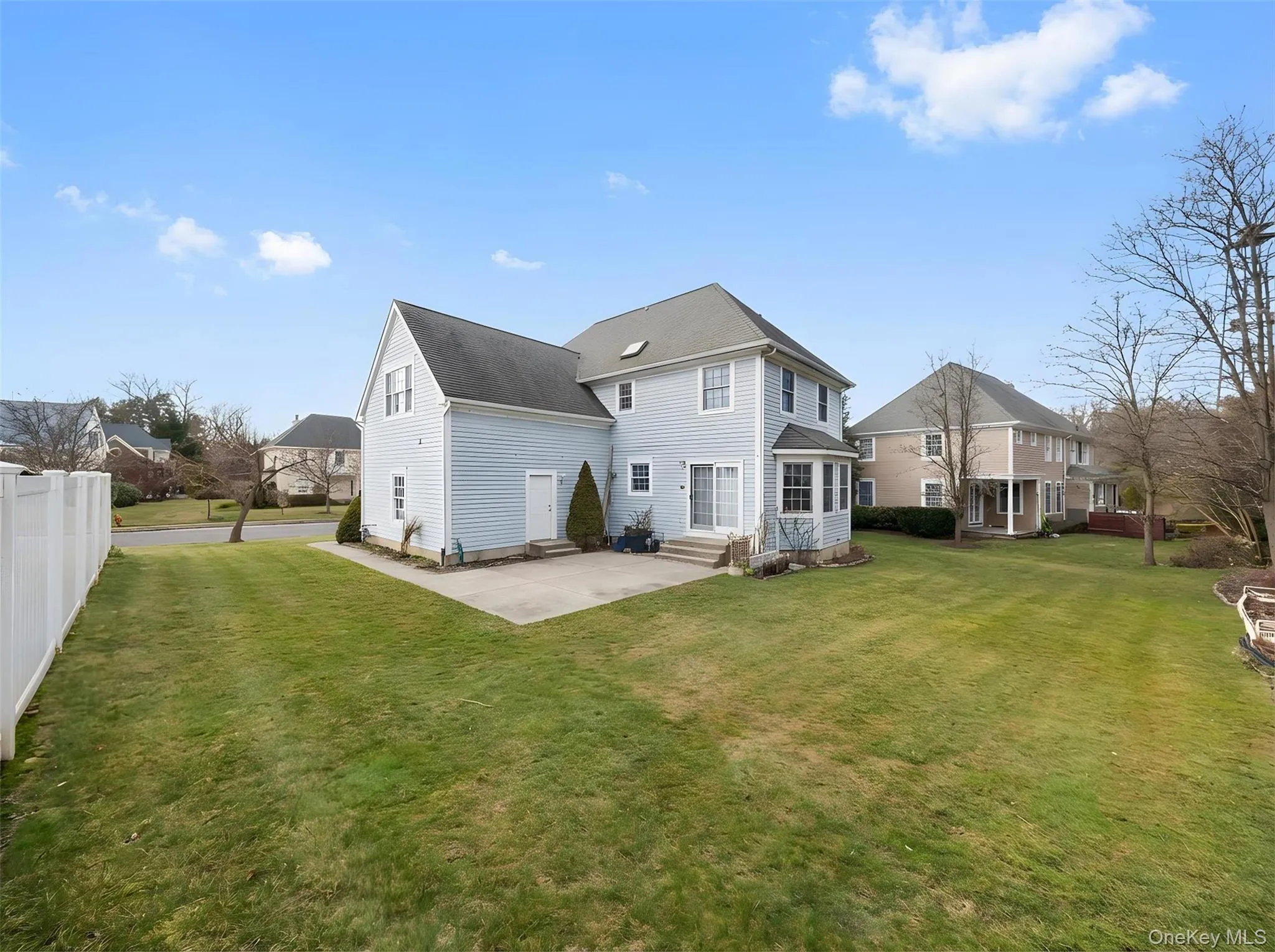 14 Mackay Way, North Hempstead, NY, 4 Bedrooms Bedrooms, 9 Rooms Rooms,2 BathroomsBathrooms,Residential,For Rent,Mackay,0,969704 14 Mackay Way, North Hempstead, NY, 4 Bedrooms Bedrooms, 9 Rooms Rooms,2 BathroomsBathrooms,Residential,For Rent,Mackay,0,969704