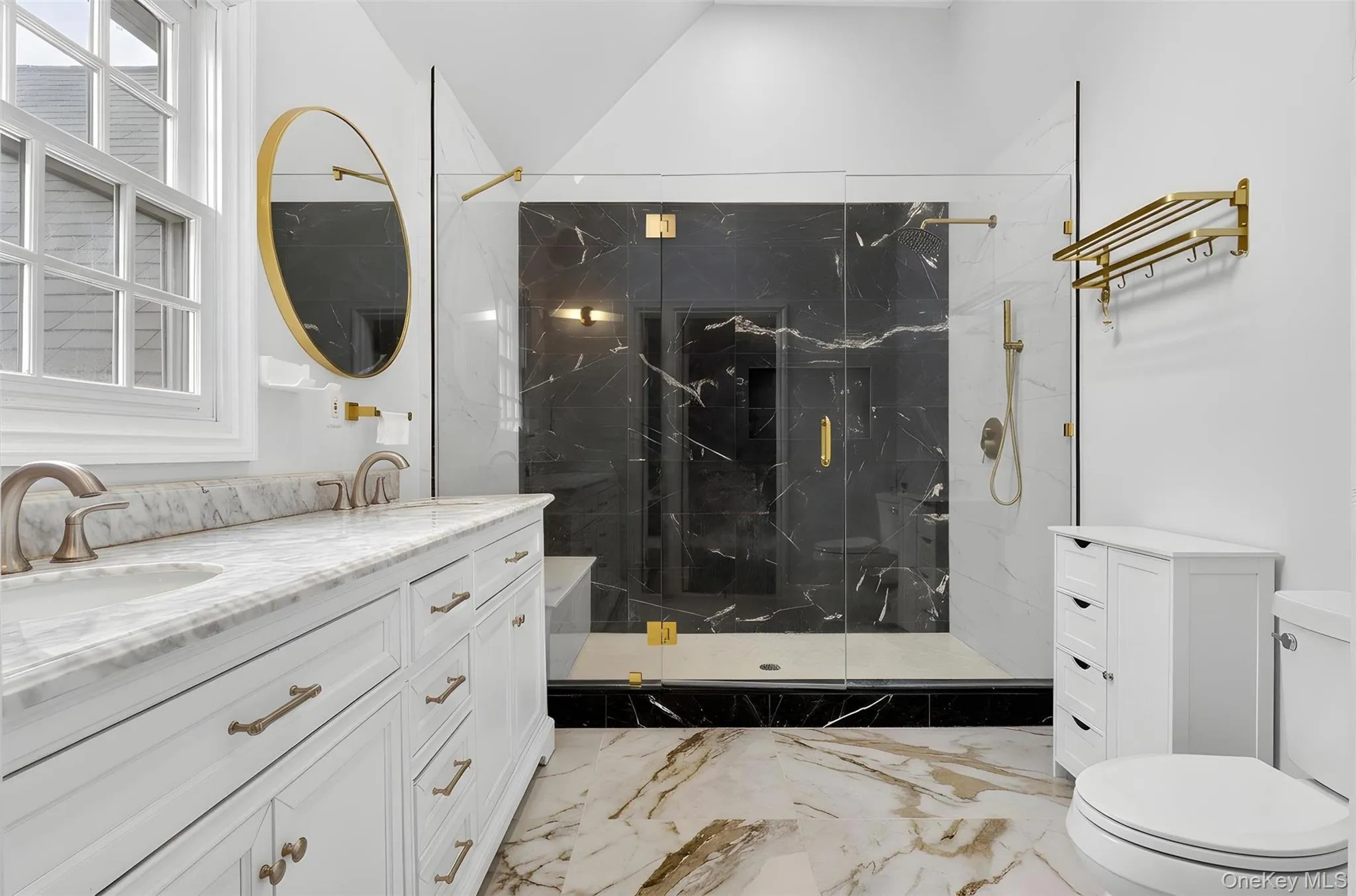 14 Mackay Way, North Hempstead, NY, 4 Bedrooms Bedrooms, 9 Rooms Rooms,2 BathroomsBathrooms,Residential,For Rent,Mackay,0,969704 14 Mackay Way, North Hempstead, NY, 4 Bedrooms Bedrooms, 9 Rooms Rooms,2 BathroomsBathrooms,Residential,For Rent,Mackay,0,969704