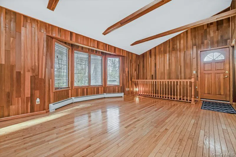356 Oakleigh Avenue, Riverhead, NY, 3 Bedrooms Bedrooms, 7 Rooms Rooms,2 BathroomsBathrooms,Residential,For Rent,Oakleigh,0,969723 356 Oakleigh Avenue, Riverhead, NY, 3 Bedrooms Bedrooms, 7 Rooms Rooms,2 BathroomsBathrooms,Residential,For Rent,Oakleigh,0,969723