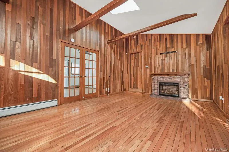 356 Oakleigh Avenue, Riverhead, NY, 3 Bedrooms Bedrooms, 7 Rooms Rooms,2 BathroomsBathrooms,Residential,For Rent,Oakleigh,0,969723 356 Oakleigh Avenue, Riverhead, NY, 3 Bedrooms Bedrooms, 7 Rooms Rooms,2 BathroomsBathrooms,Residential,For Rent,Oakleigh,0,969723