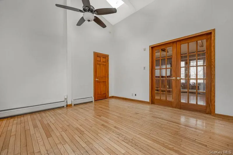 356 Oakleigh Avenue, Riverhead, NY, 3 Bedrooms Bedrooms, 7 Rooms Rooms,2 BathroomsBathrooms,Residential,For Rent,Oakleigh,0,969723 356 Oakleigh Avenue, Riverhead, NY, 3 Bedrooms Bedrooms, 7 Rooms Rooms,2 BathroomsBathrooms,Residential,For Rent,Oakleigh,0,969723