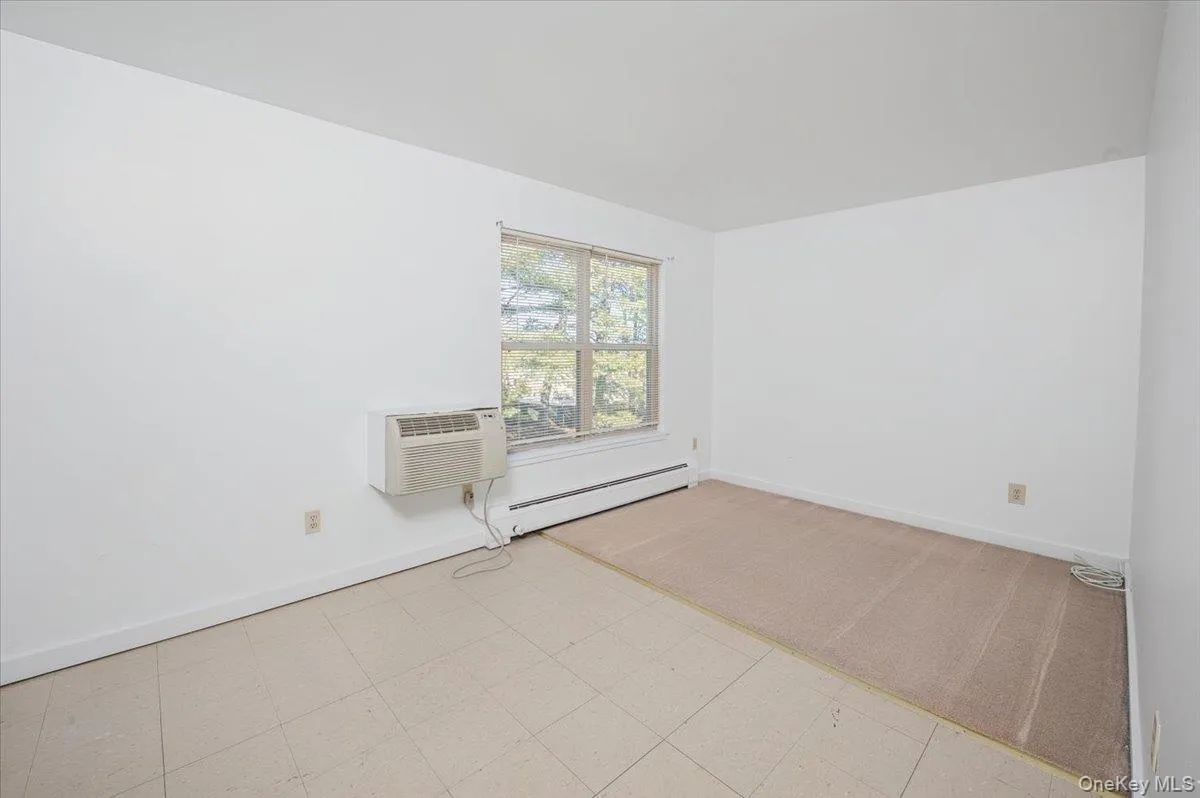501 Maplewood Gardens, Clarkstown, NY, 3 Bedrooms Bedrooms, 8 Rooms Rooms,1 BathroomBathrooms,Residential Lease,For Rent,Maplewood Gardens,0,969728 501 Maplewood Gardens, Clarkstown, NY, 3 Bedrooms Bedrooms, 8 Rooms Rooms,1 BathroomBathrooms,Residential Lease,For Rent,Maplewood Gardens,0,969728