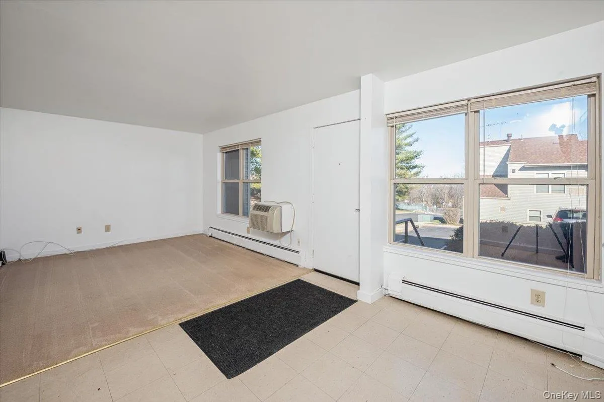 501 Maplewood Gardens, Clarkstown, NY, 3 Bedrooms Bedrooms, 8 Rooms Rooms,1 BathroomBathrooms,Residential Lease,For Rent,Maplewood Gardens,0,969728 501 Maplewood Gardens, Clarkstown, NY, 3 Bedrooms Bedrooms, 8 Rooms Rooms,1 BathroomBathrooms,Residential Lease,For Rent,Maplewood Gardens,0,969728