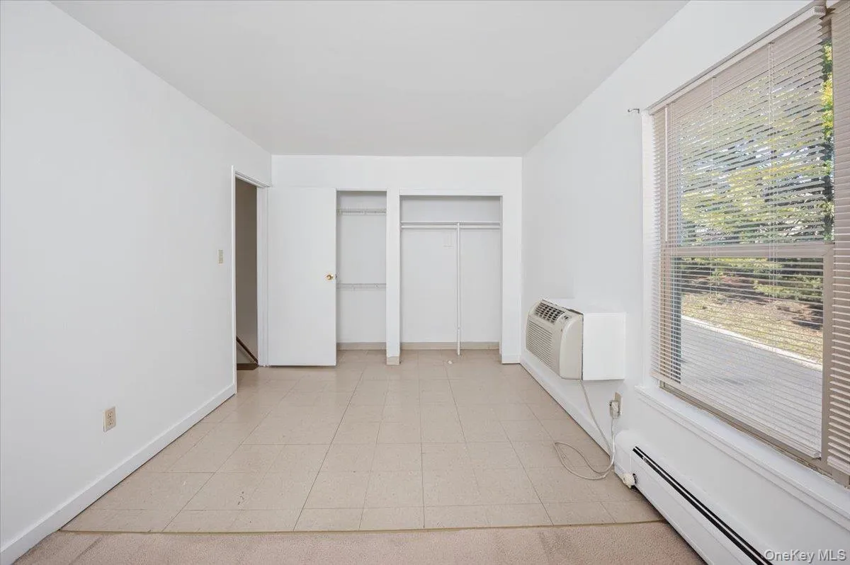 501 Maplewood Gardens, Clarkstown, NY, 3 Bedrooms Bedrooms, 8 Rooms Rooms,1 BathroomBathrooms,Residential Lease,For Rent,Maplewood Gardens,0,969728 501 Maplewood Gardens, Clarkstown, NY, 3 Bedrooms Bedrooms, 8 Rooms Rooms,1 BathroomBathrooms,Residential Lease,For Rent,Maplewood Gardens,0,969728