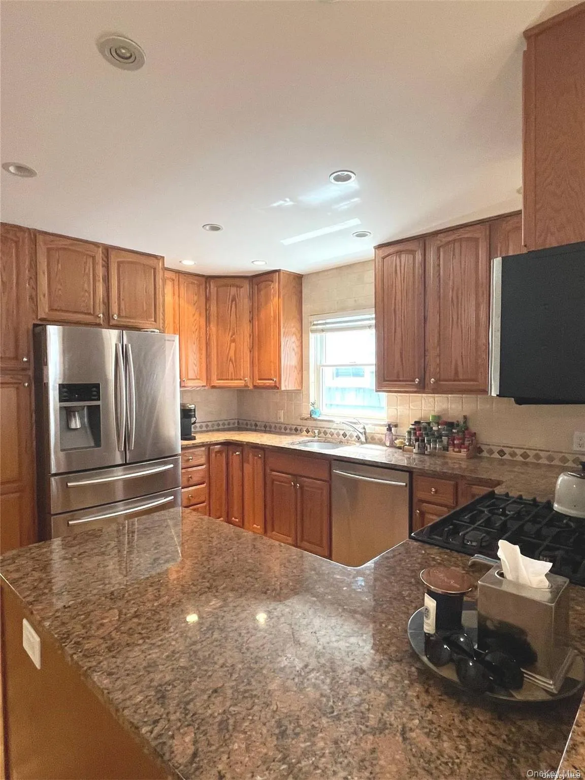 442 Beech Street, Long Beach, NY, 3 Bedrooms Bedrooms, 6 Rooms Rooms,2 BathroomsBathrooms,Residential Lease,For Rent,Beech,0,969740 442 Beech Street, Long Beach, NY, 3 Bedrooms Bedrooms, 6 Rooms Rooms,2 BathroomsBathrooms,Residential Lease,For Rent,Beech,0,969740