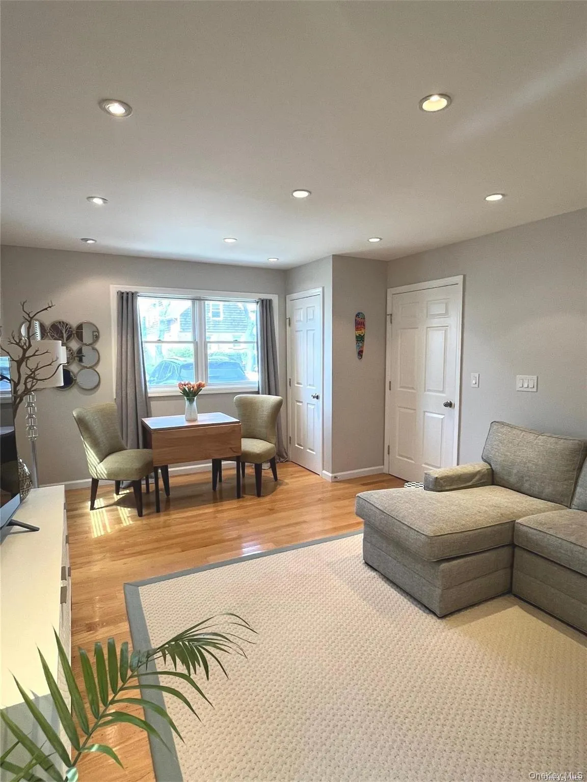 442 Beech Street, Long Beach, NY, 3 Bedrooms Bedrooms, 6 Rooms Rooms,2 BathroomsBathrooms,Residential Lease,For Rent,Beech,0,969740 442 Beech Street, Long Beach, NY, 3 Bedrooms Bedrooms, 6 Rooms Rooms,2 BathroomsBathrooms,Residential Lease,For Rent,Beech,0,969740