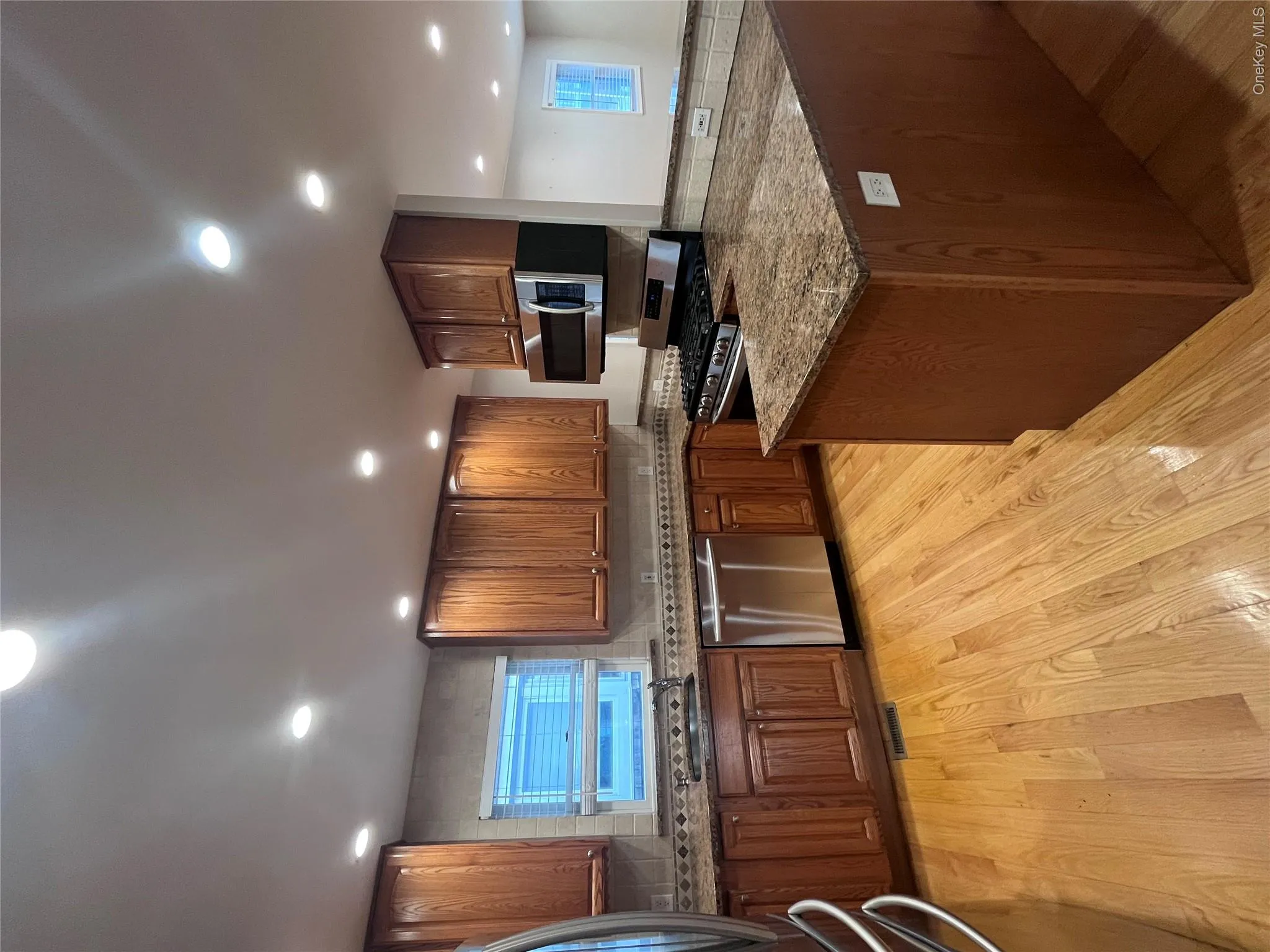 442 Beech Street, Long Beach, NY, 3 Bedrooms Bedrooms, 6 Rooms Rooms,2 BathroomsBathrooms,Residential Lease,For Rent,Beech,0,969740 442 Beech Street, Long Beach, NY, 3 Bedrooms Bedrooms, 6 Rooms Rooms,2 BathroomsBathrooms,Residential Lease,For Rent,Beech,0,969740
